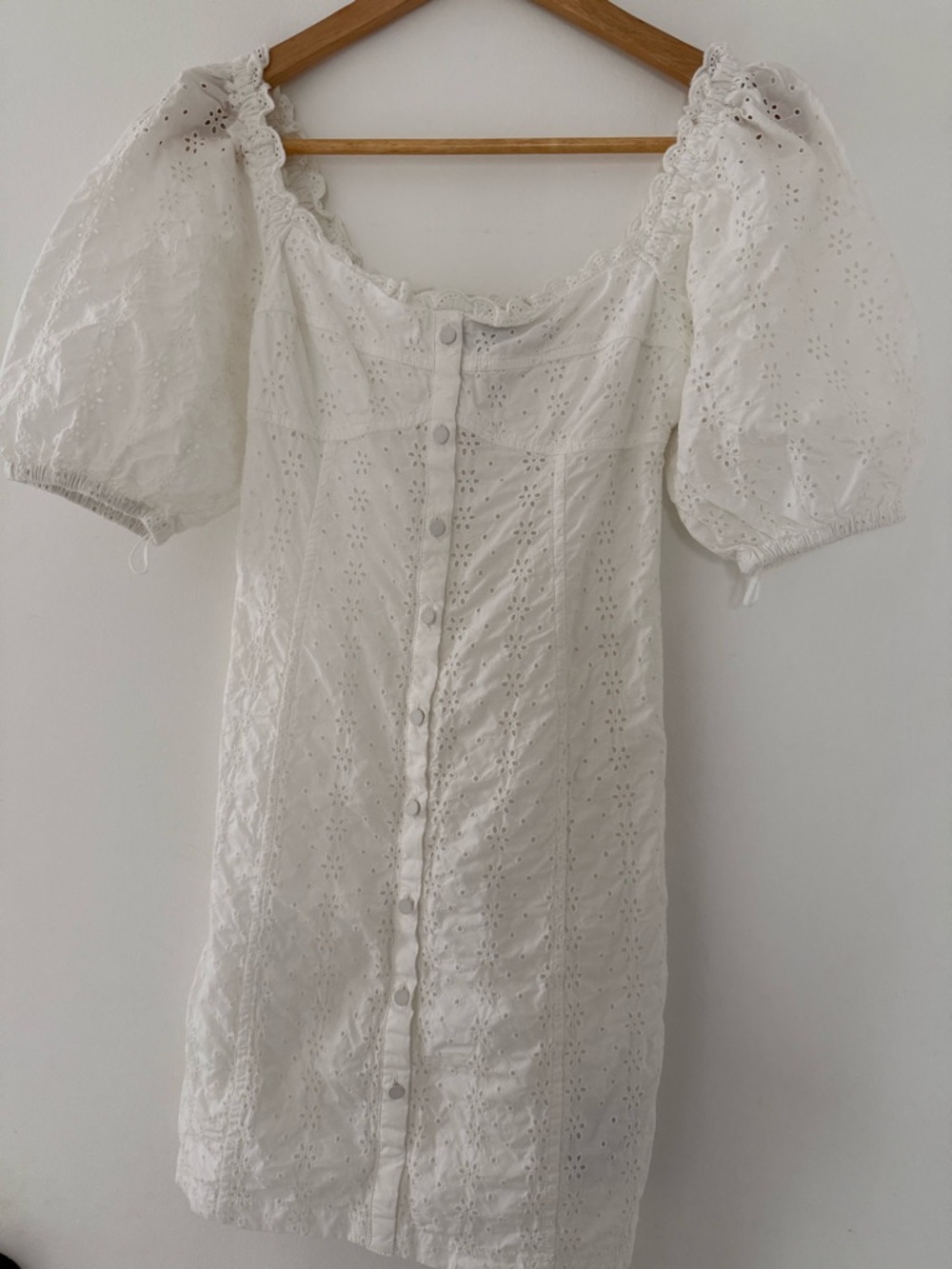 GAP White Eyelet Puff-Sleeve Mini Dress